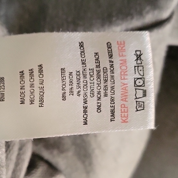 Rae Dunn Gray Mama Bear Pullover Hoodie - Size XS - Picture 5 of 5